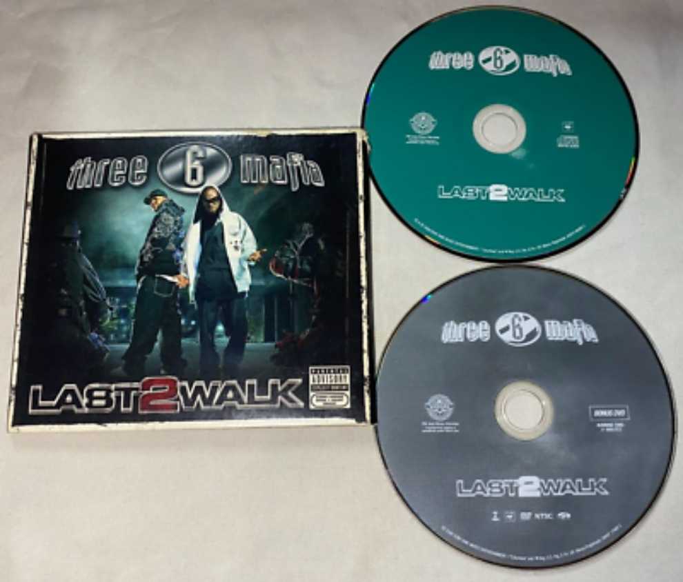 Three 6 Mafia: Last 2 Walk - Three 6 Mafia (CD - 72) music collectible [Barcode 828768858028] - Main Image 2