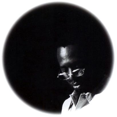 Give It Up • Best Of The Curtom Years 1970-77 - Curtis Mayfield (CD - 70) music collectible [Barcode 5014797293144] - Main Image 3