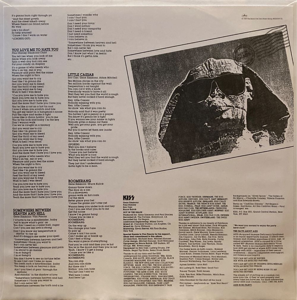 Hot In The shade - Kiss (12” - 5839) music collectible [Barcode 602537779475] - Main Image 4