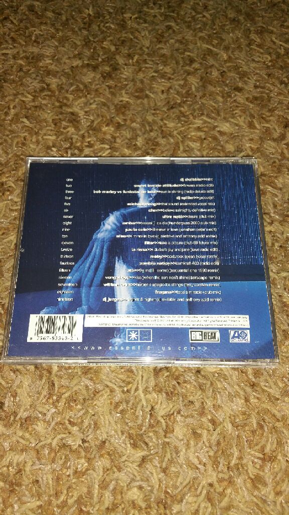 Essential Dance 2000 - DJ Skribble (CD) music collectible [Barcode 075678334320] - Main Image 2