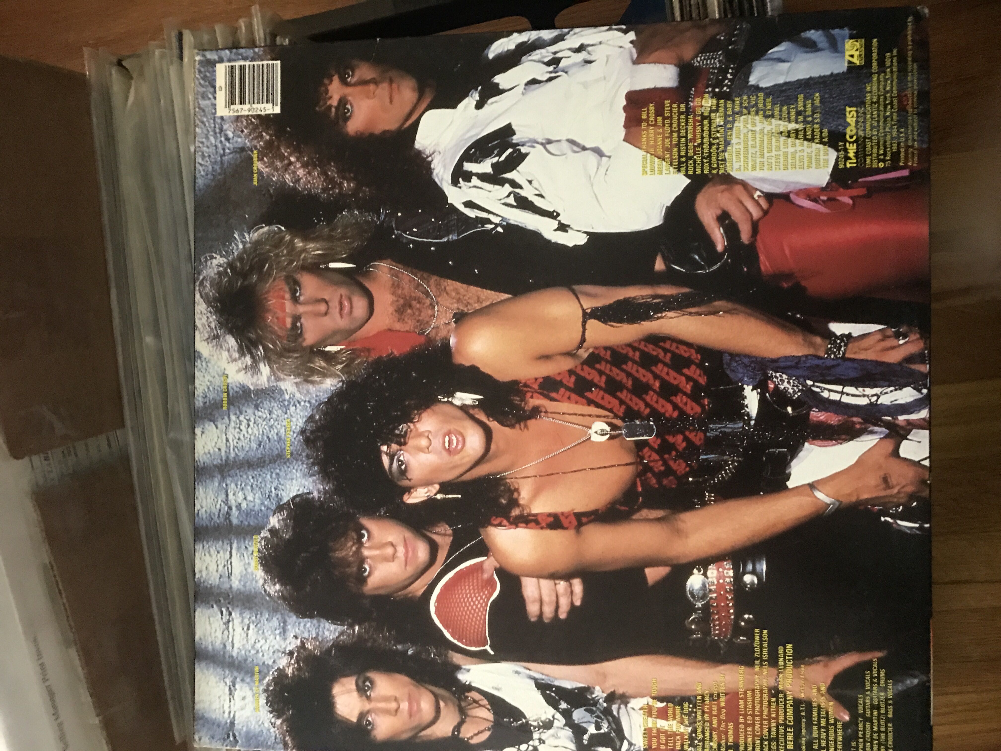 Ratt - Ratt (12” - 22) music collectible [Barcode 075679024510] - Main Image 2