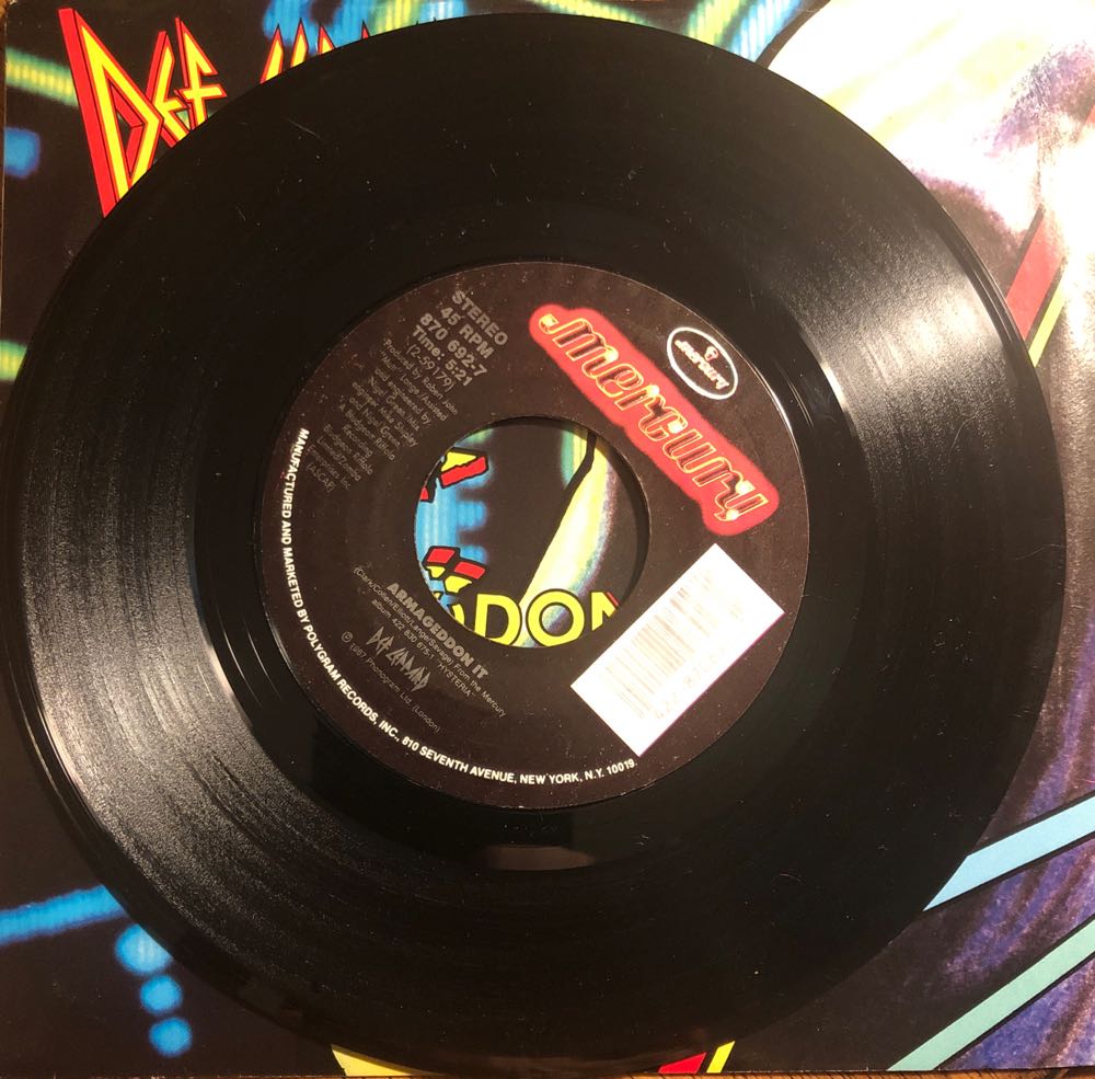 45 Armageddon It ! - Def Leppard (7” - 9) music collectible [Barcode 042287069271] - Main Image 3