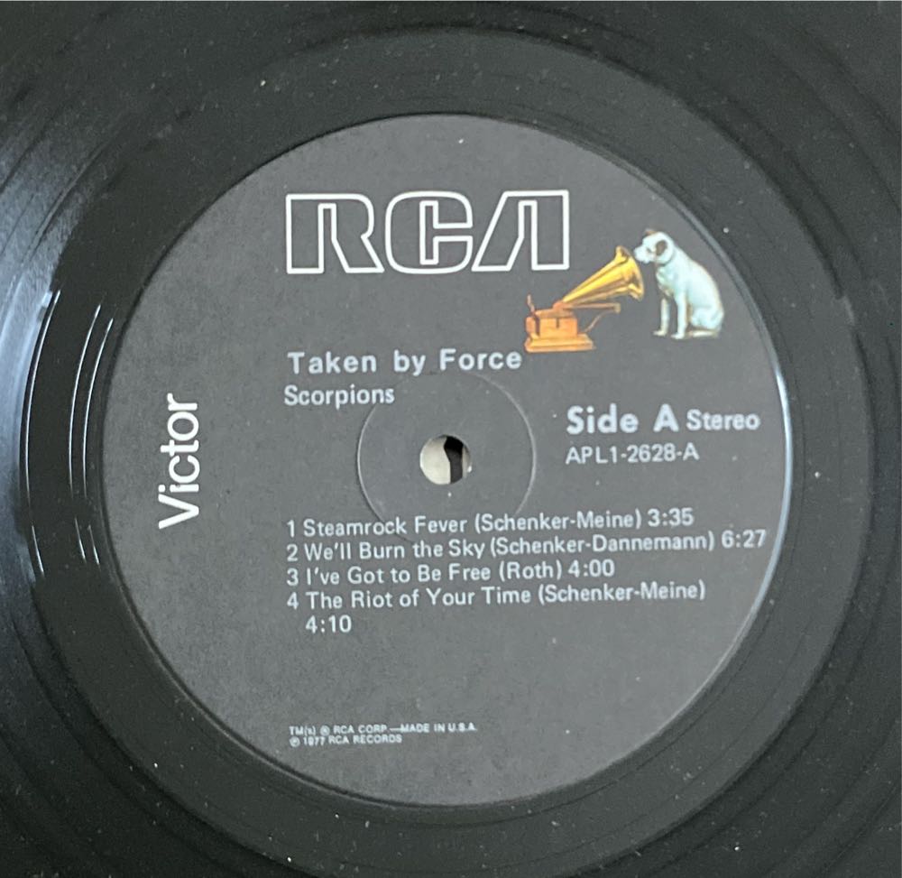 Taken By Force - Scorpions (12”) music collectible - Main Image 3