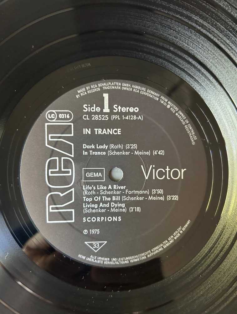 02 - Album - Scorpions (03) - In Trance - Scorpions (12” - 37) music collectible [Barcode 035627002816] - Main Image 3