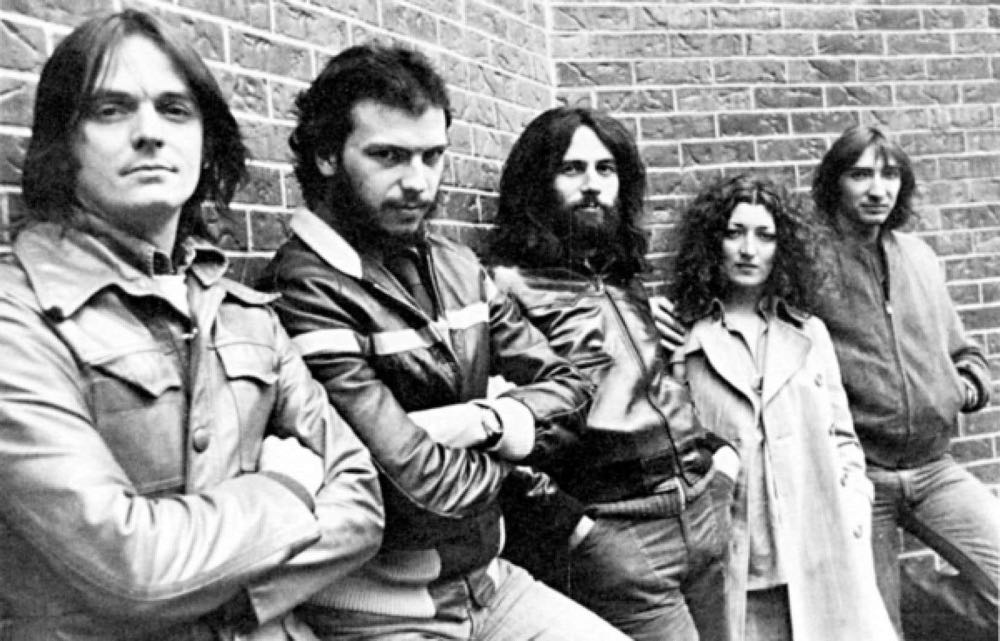 Plus De 60 Minutes Avec... - Beau Dommage (CD - 70) music collectible [Barcode 077774884327] - Main Image 2