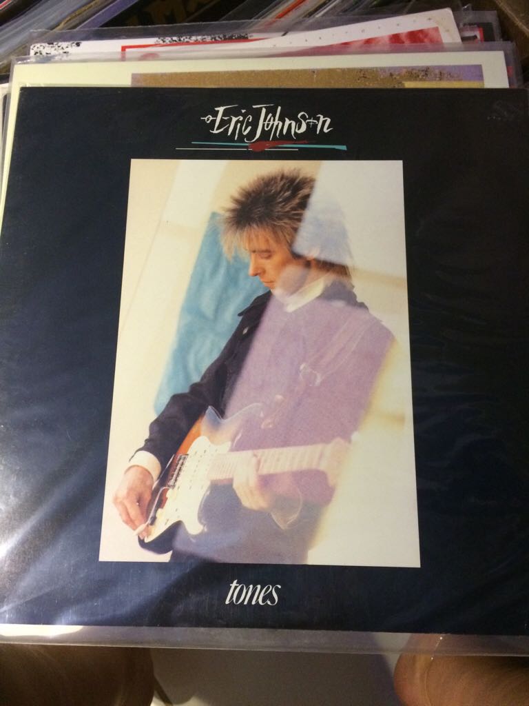 Tones - Eric Johnson (12”) music collectible [Barcode 075992537513] - Main Image 2