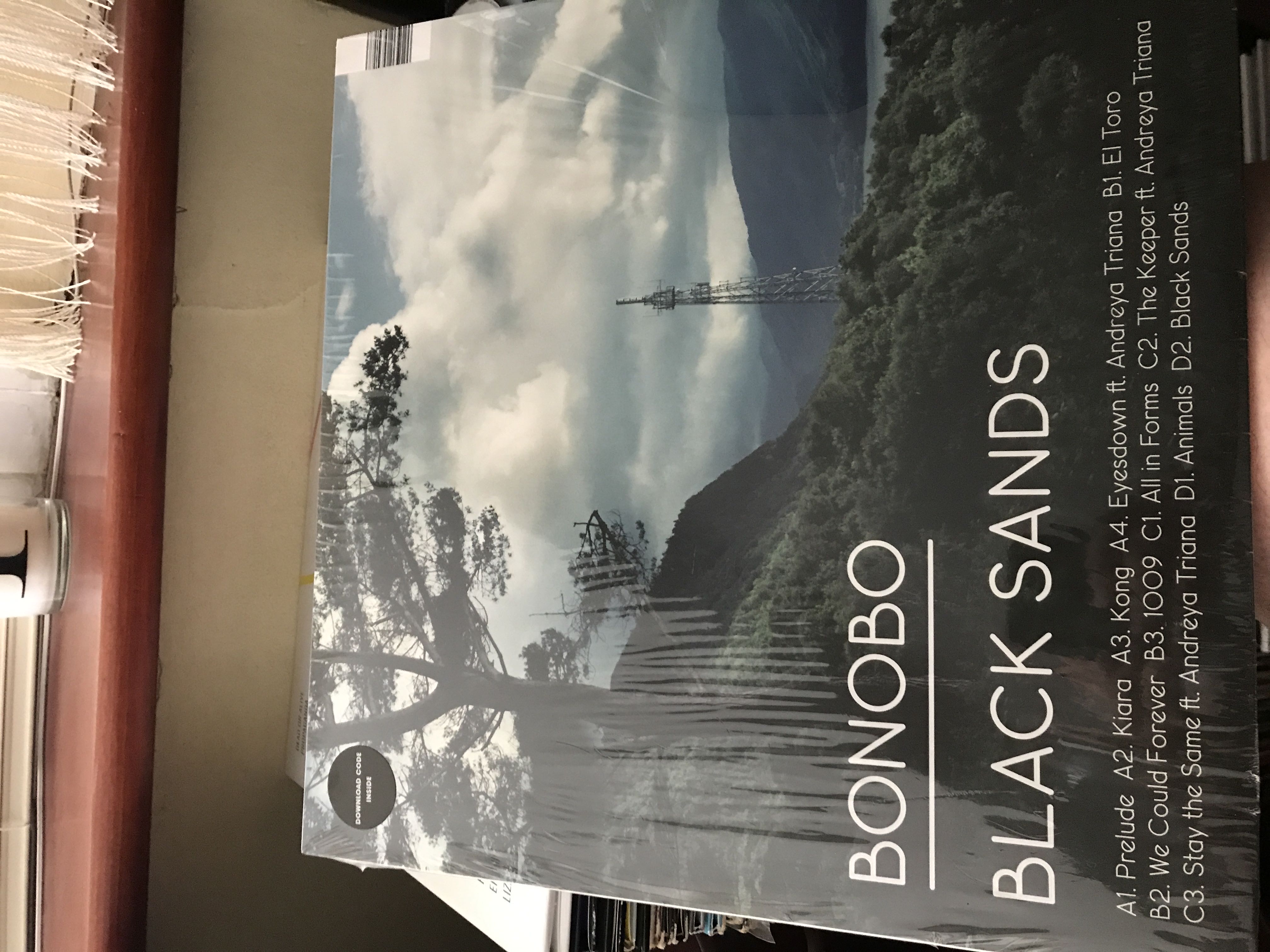 Black Sands - Bonobo (12”) music collectible [Barcode 5021392584188] - Main Image 2