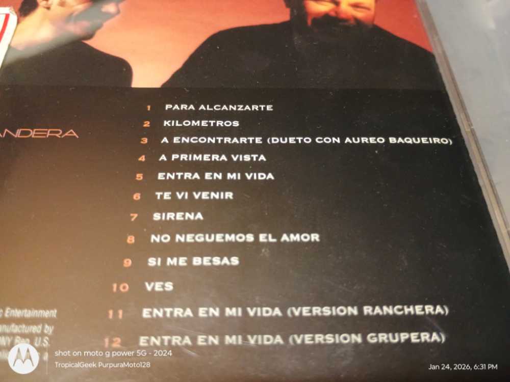 Sin Bandera - Sin Bandera (CD) music collectible [Barcode 7509949947429] - Main Image 2
