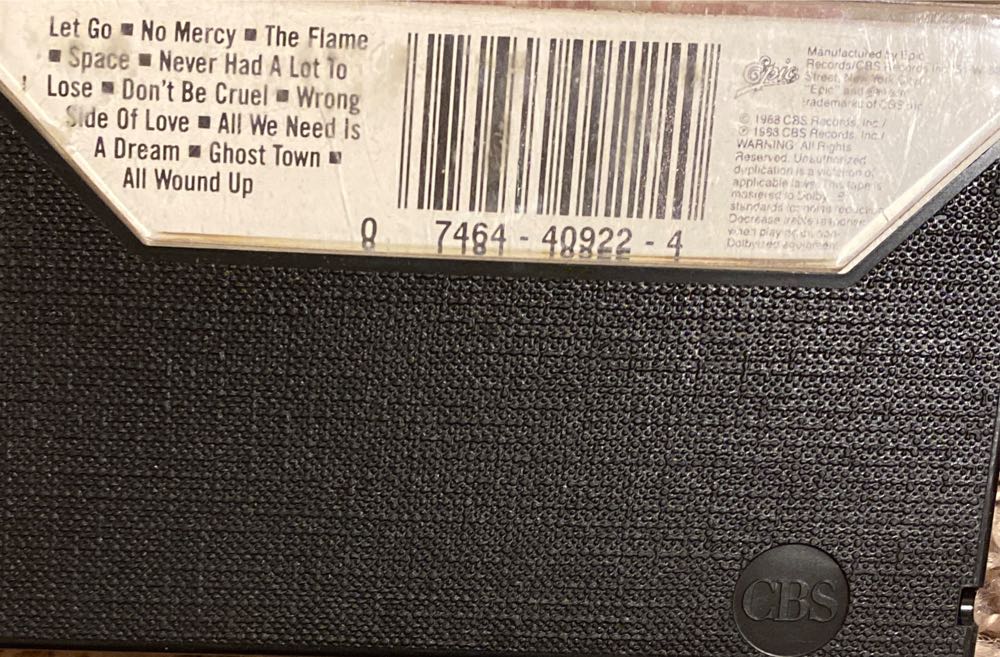 #10 Lap Of Luxury - Cheap Trick (Cassette - 42) music collectible [Barcode 074644092240] - Main Image 2