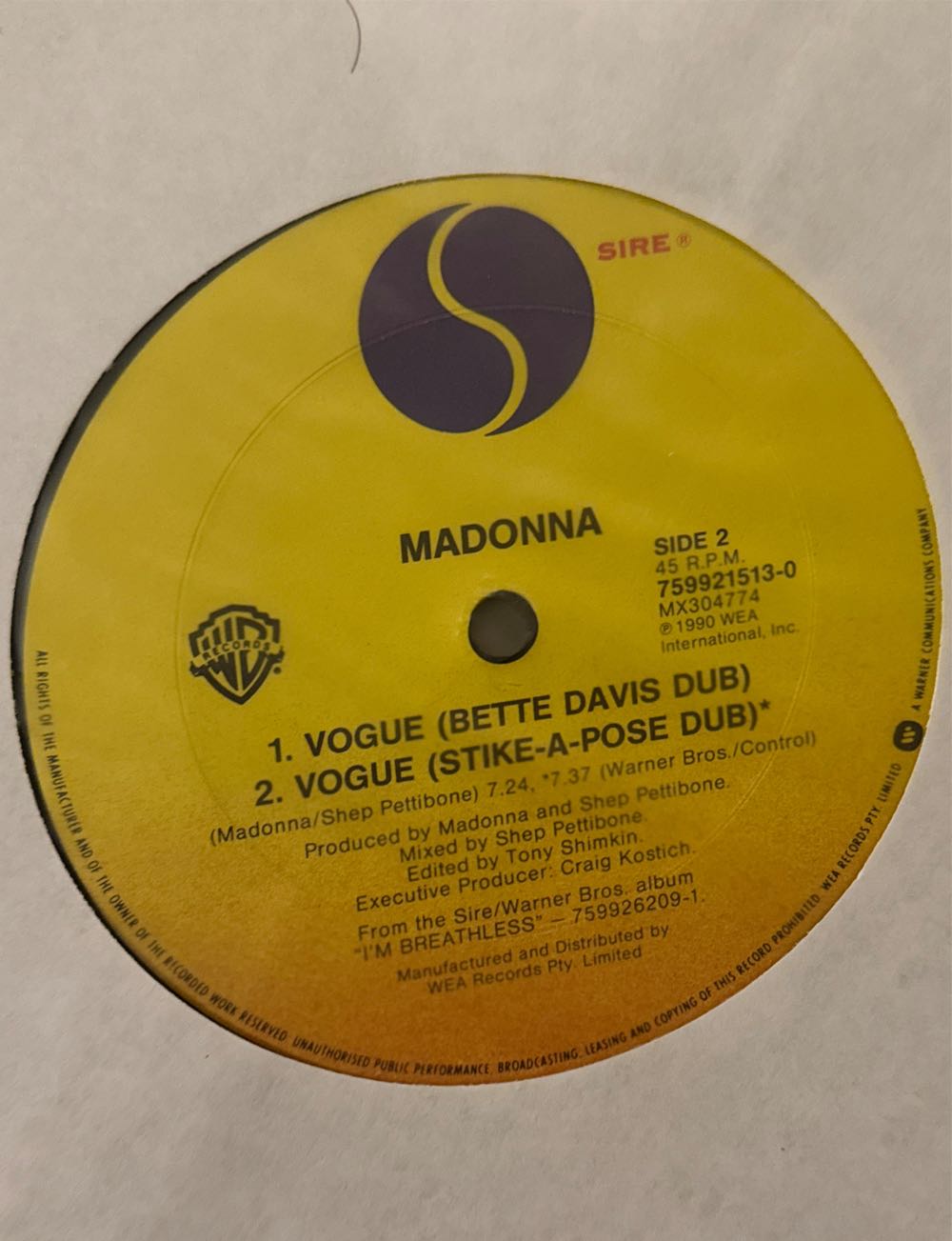 Vogue - Madonna (12” - 5) music collectible [Barcode 075992151306] - Main Image 4