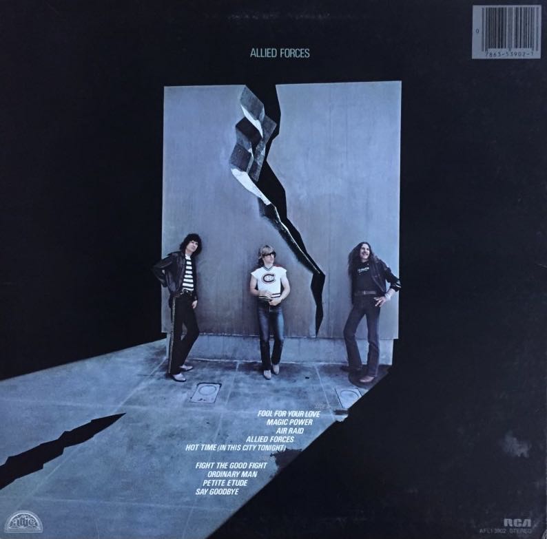 Allied Forces - Triumph (12” - 3850) music collectible [Barcode 078635390216] - Main Image 4