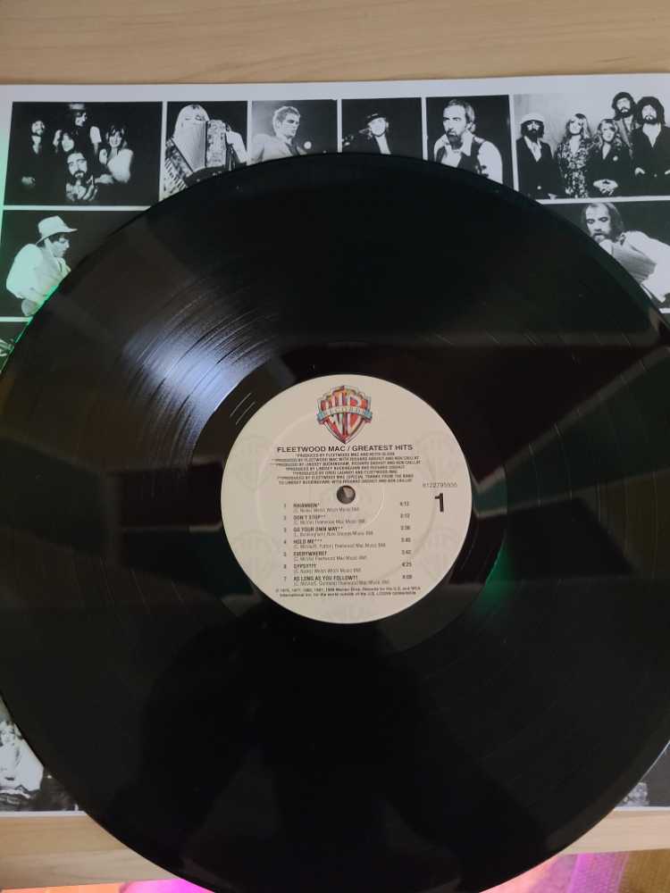 Greatest Hits - Fleetwood Mac (12” - 64) music collectible [Barcode 081227959357] - Main Image 3