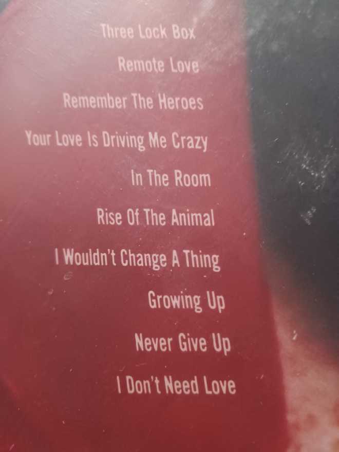 Three Lock Box - Hagar, Sammy (12” - 39) music collectible [Barcode 075992202114] - Main Image 3