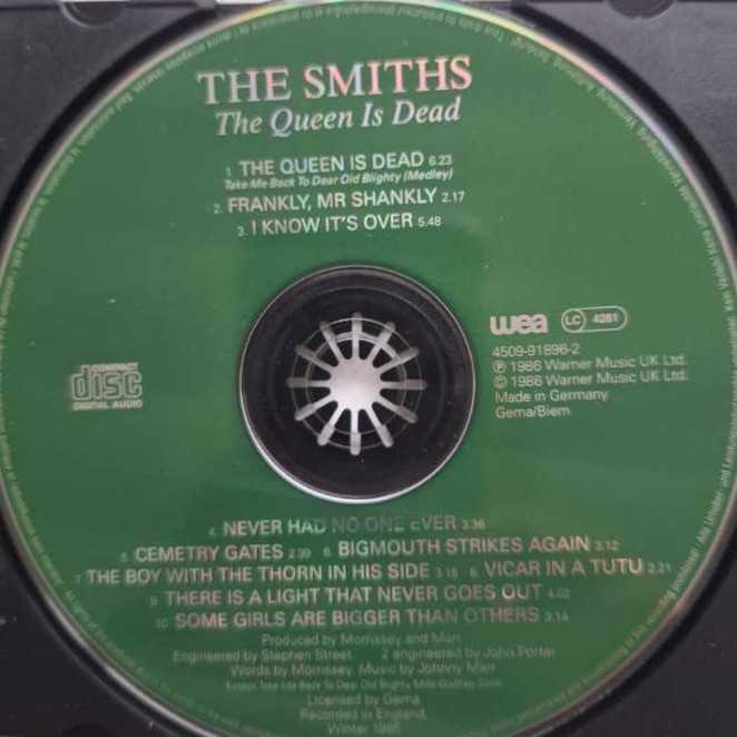 The Queen Is Dead - The Smiths (CD - 37) music collectible [Barcode 745099189624] - Main Image 3