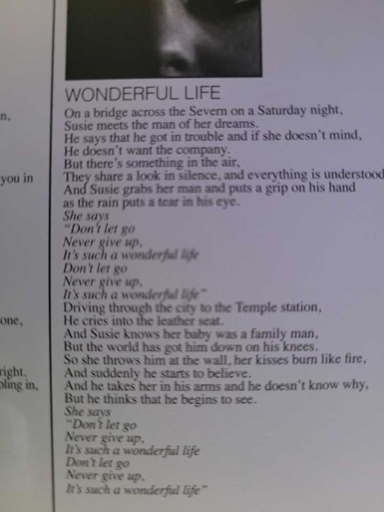 Happiness - Hurts (CD - 48.04) music collectible [Barcode 886976666828] - Main Image 4