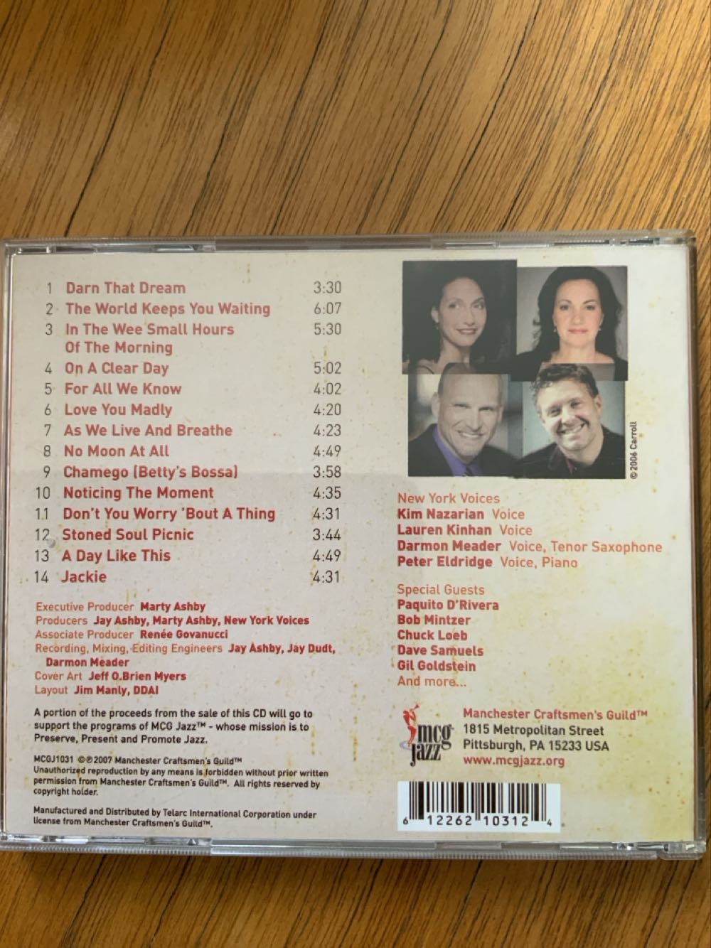 A Day Like This - New York Voices (CD) music collectible [Barcode 612262103124] - Main Image 2
