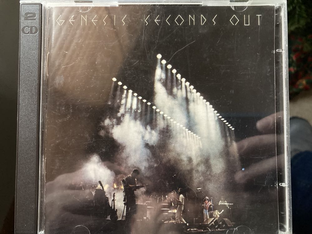 Seconds Out (Remastered) - Genesis (CD) music collectible [Barcode 075678268922] - Main Image 3