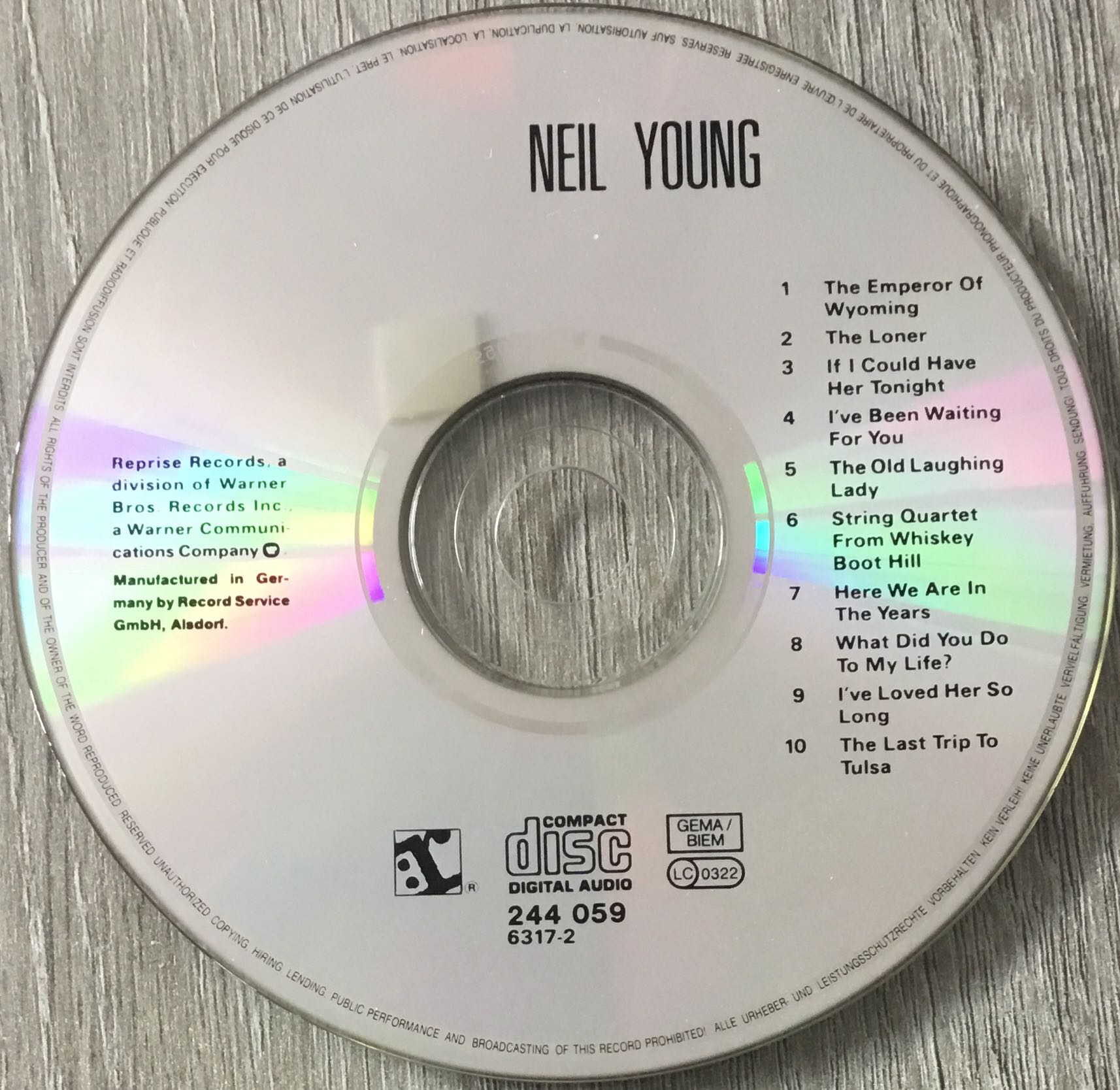 Neil Young - Young, Neil (CD - 35) music collectible [Barcode 075992744423] - Main Image 4