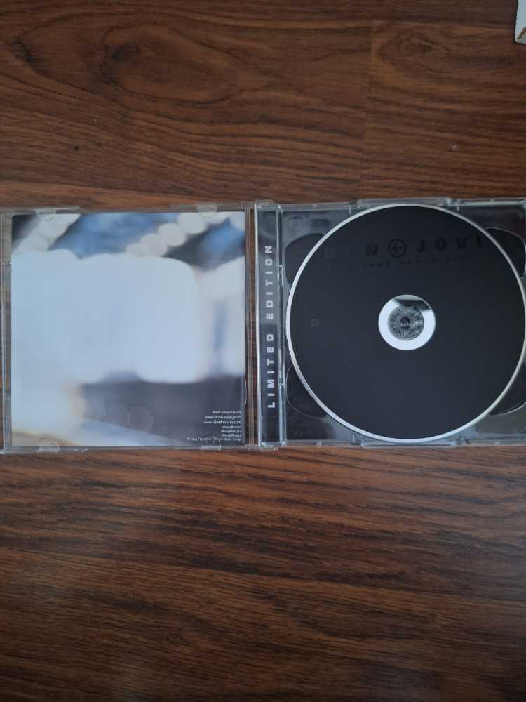 This Left Feels Right - Bon Jovi (CD - 58) music collectible [Barcode 602498612187] - Main Image 3