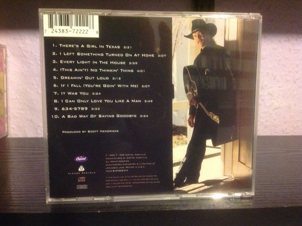 (1996) Dreamin Out Loud - Trace Adkins (CD) music collectible [Barcode 724383722228] - Main Image 2