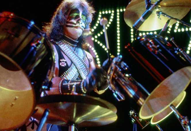 Peter Criss - Kiss (CD - 35) music collectible [Barcode 731453238626] - Main Image 4