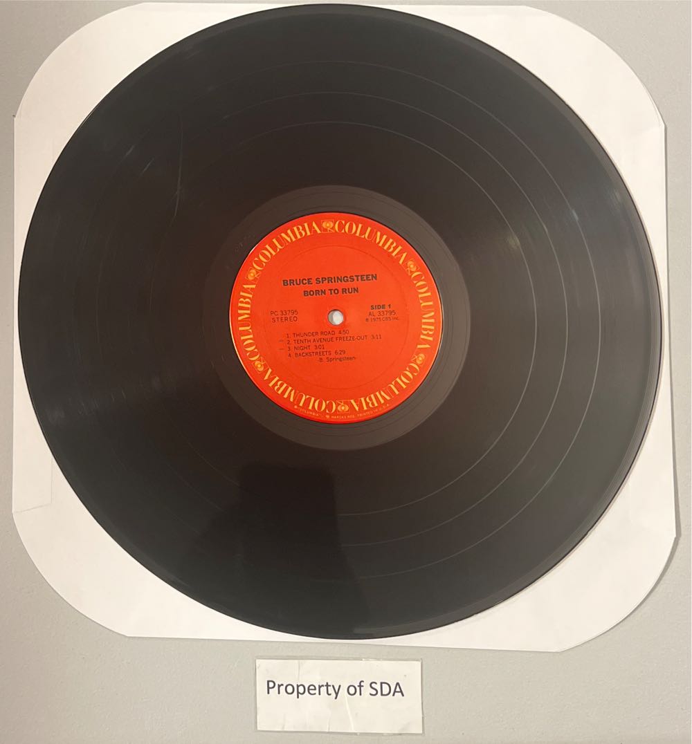 Born To Run - Bruce Springsteen (12”) music collectible - Main Image 3