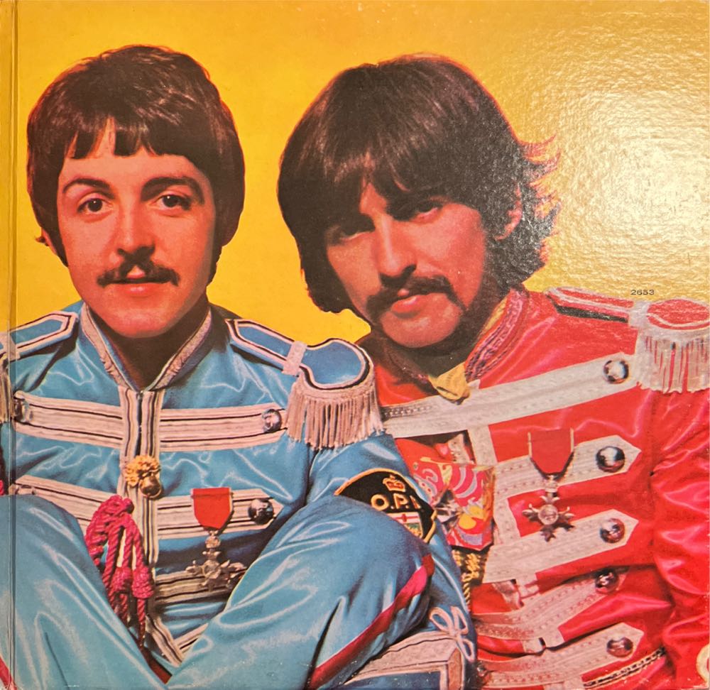 Sgt. Pepper’s Lonely Hearts Club Band - The Beatles (12” - 40) music collectible - Main Image 4