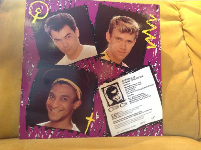 Kissing to Be Clever - Culture Club (12” - 45) music collectible [Barcode 074643839815] - Main Image 2