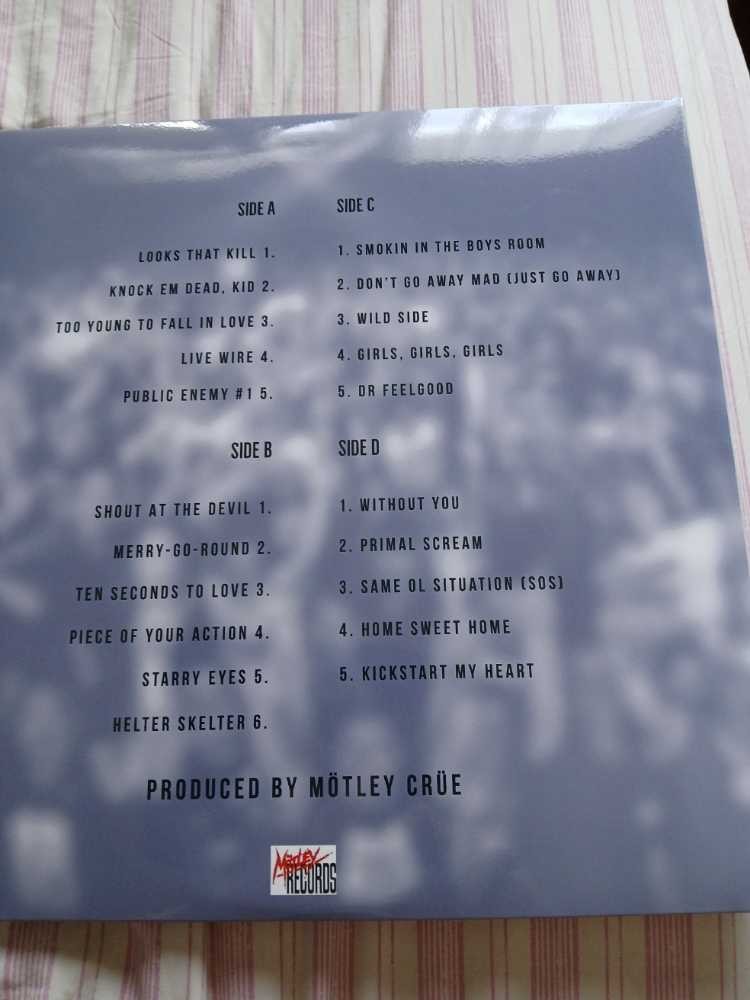 Live - Entertainment Or Death - Motley Crue (CD) music collectible [Barcode 5036369505820] - Main Image 2