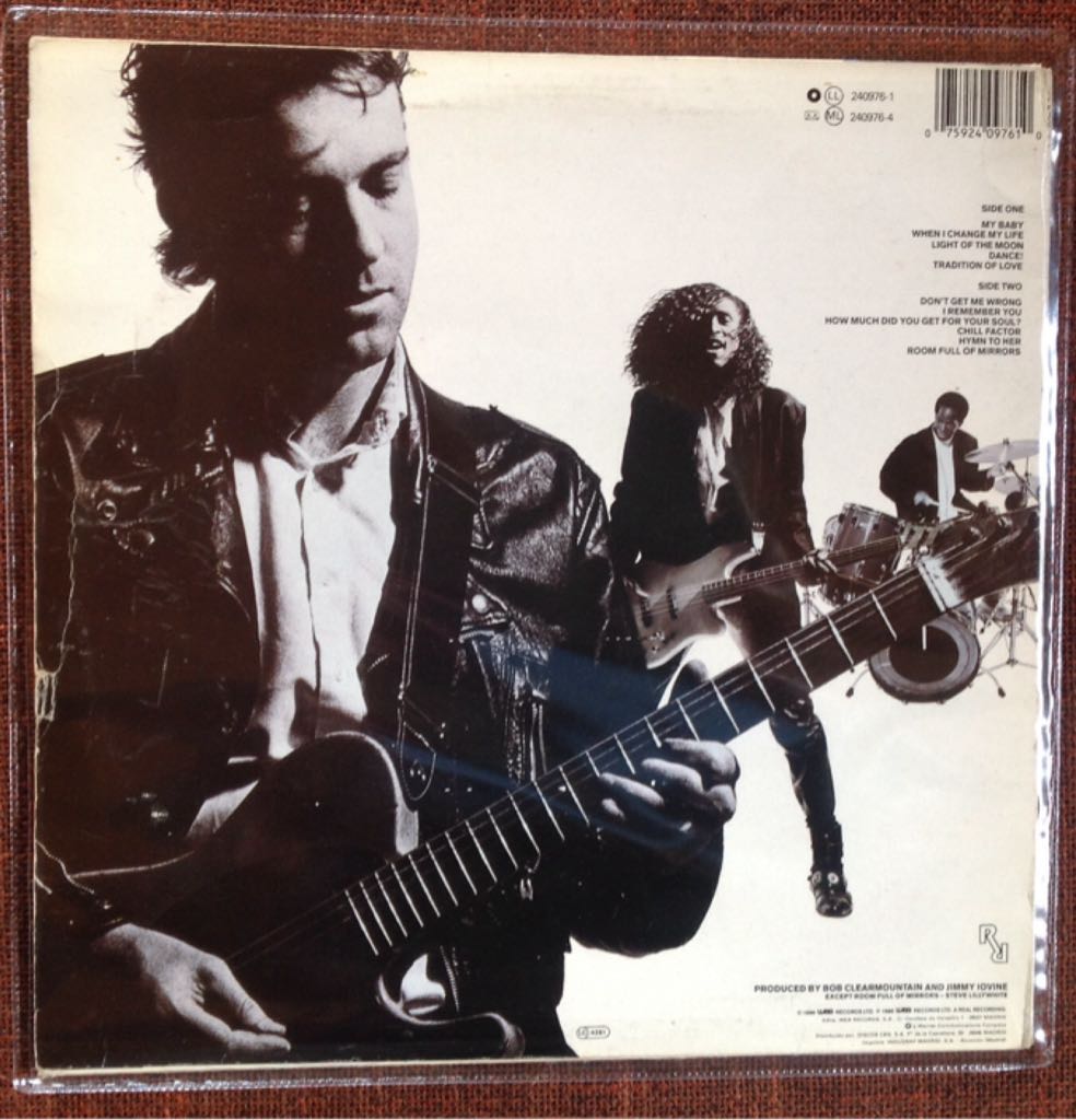 Get Close - The Pretenders (12”) music collectible - Main Image 2