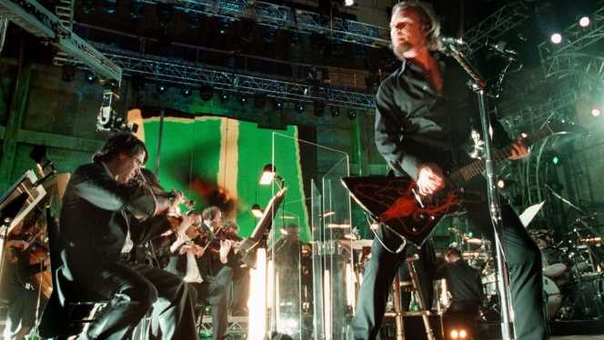 No Leaf Clover Gold Signature Single - Metallica (CD) music collectible [Barcode 731456270029] - Main Image 3