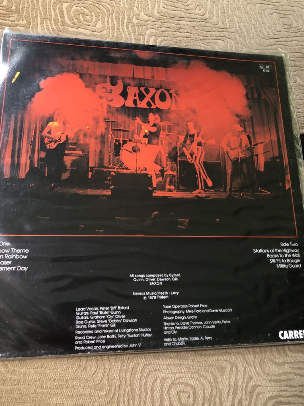 Saxon  - Saxon (12” - 29) music collectible [Barcode 5099926088112] - Main Image 2