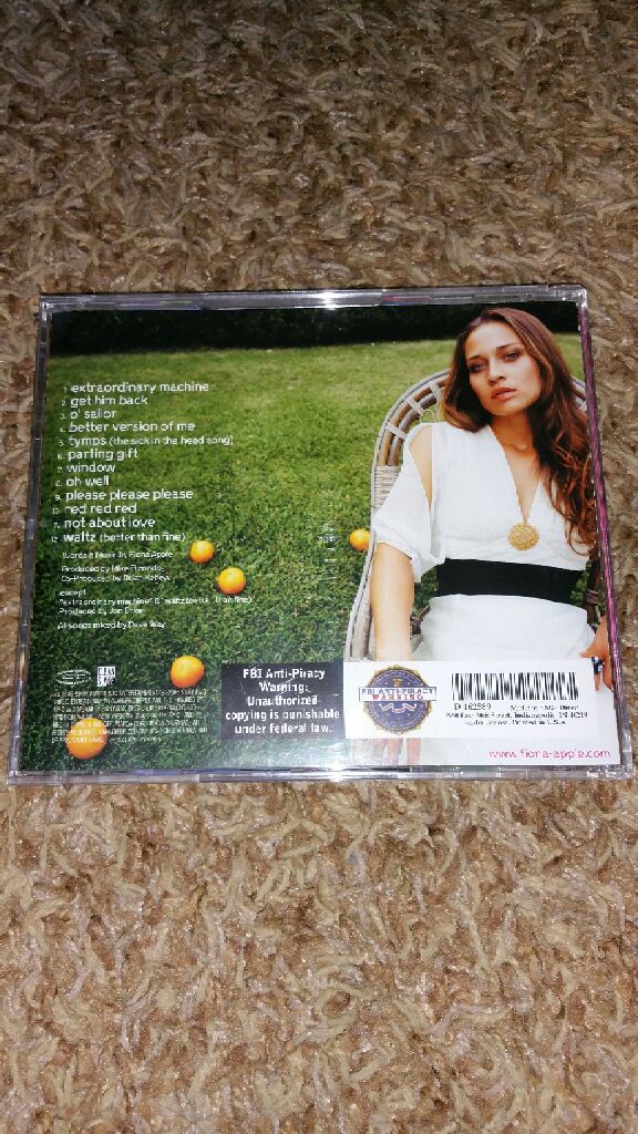 Extraordinary Machine - Fiona Apple (CD - 50) music collectible - Main Image 2
