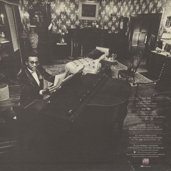 Risque - Chic (12” - 37) music collectible - Main Image 2