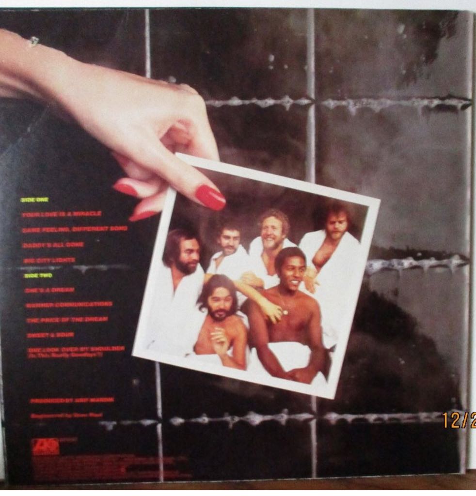 Warmer Communications - Average White Band (12”) music collectible - Main Image 2