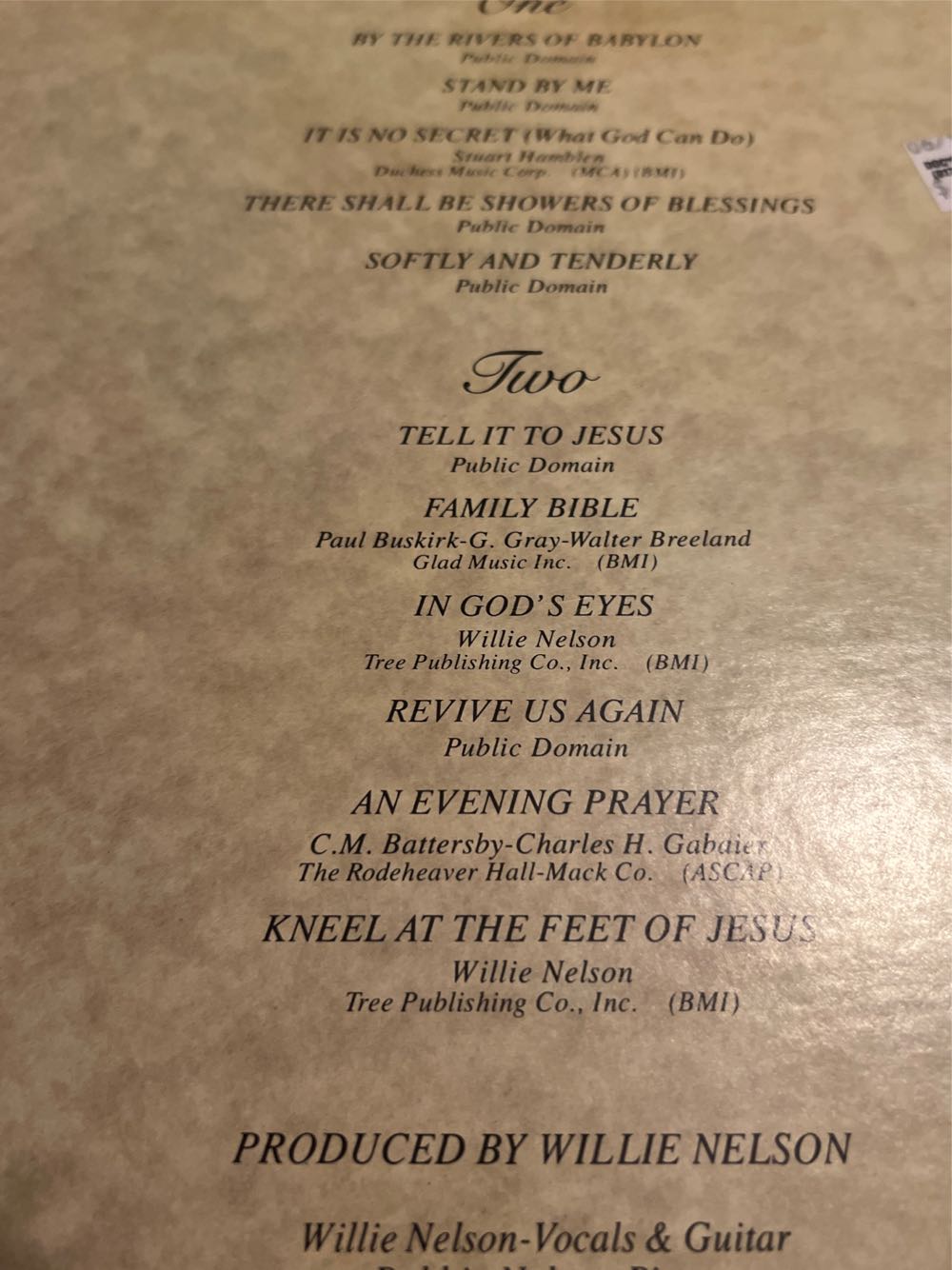 Family Bible - Willie Nelson (12”) music collectible - Main Image 2