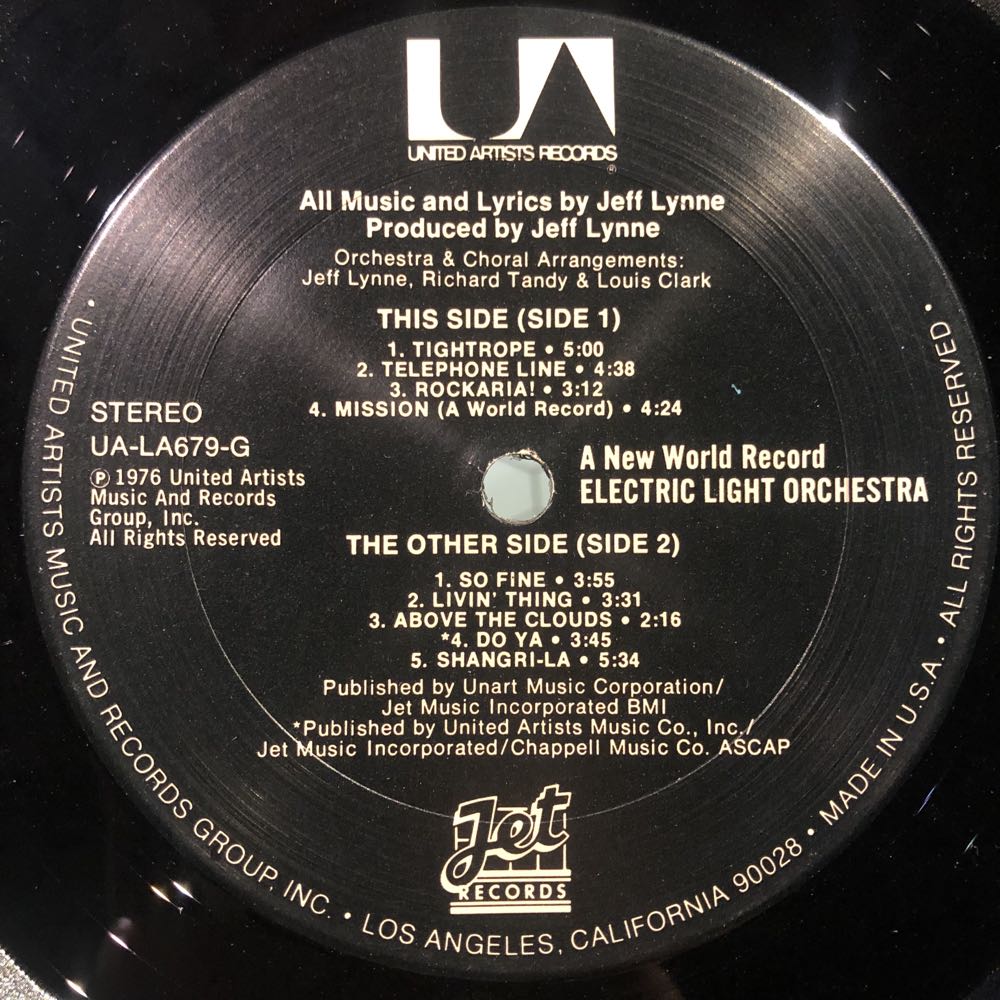 A New World Record - Electric Light Orchestra (12”) music collectible - Main Image 3