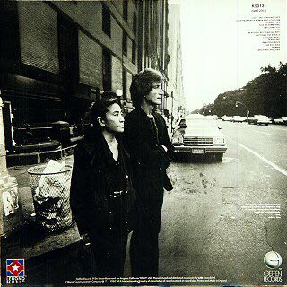 Double Fantasy - John Lennon & Yoko Ono (12” - 45) music collectible - Main Image 2