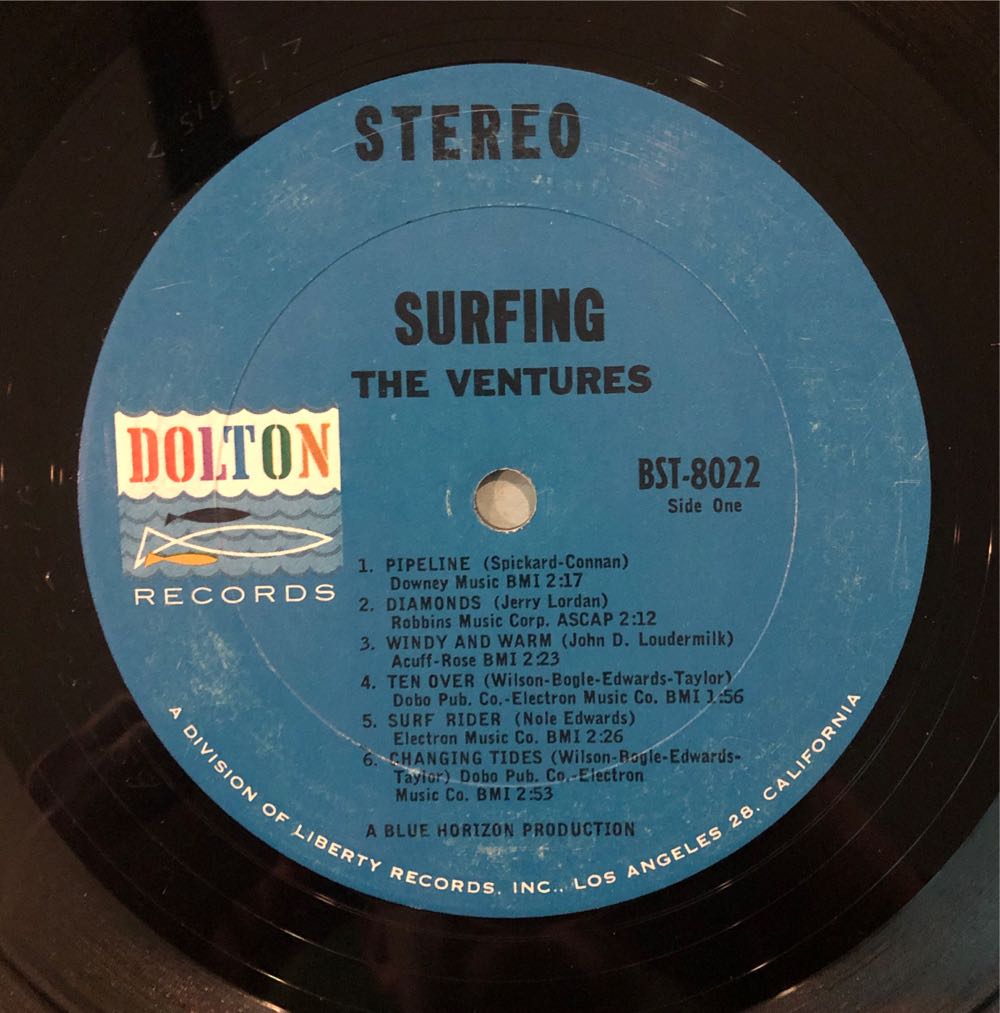 Surfing - Ventures, The (12” - 27) music collectible [Barcode 3700139303962] - Main Image 3