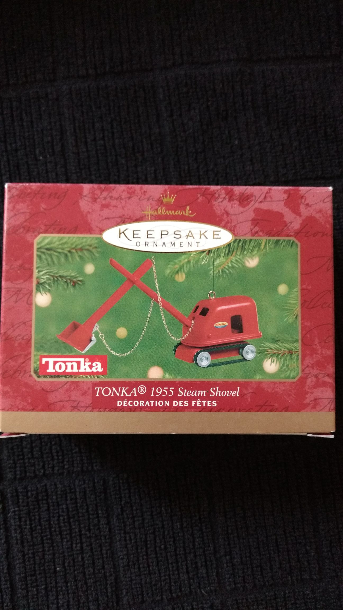 muñeco vestido como niño