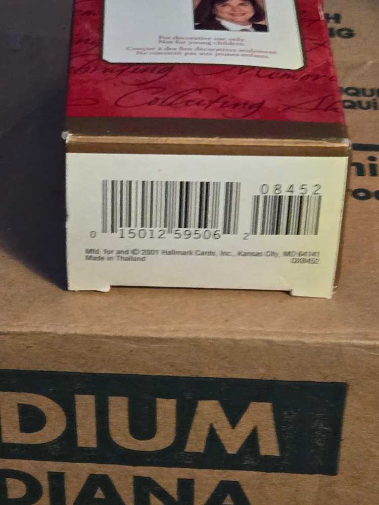 Godchild 2001  (None) ornament collectible [Barcode 015012595062] - Main Image 3