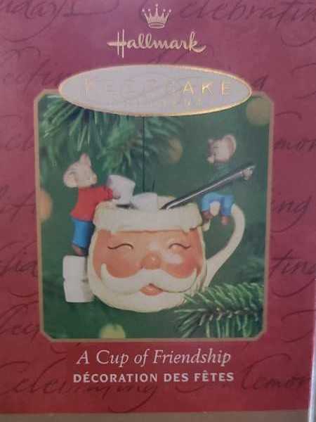 A Cup Of Friendship - Baking (Seasons Treatings) ornament collectible [Barcode 015012597929] - Main Image 3