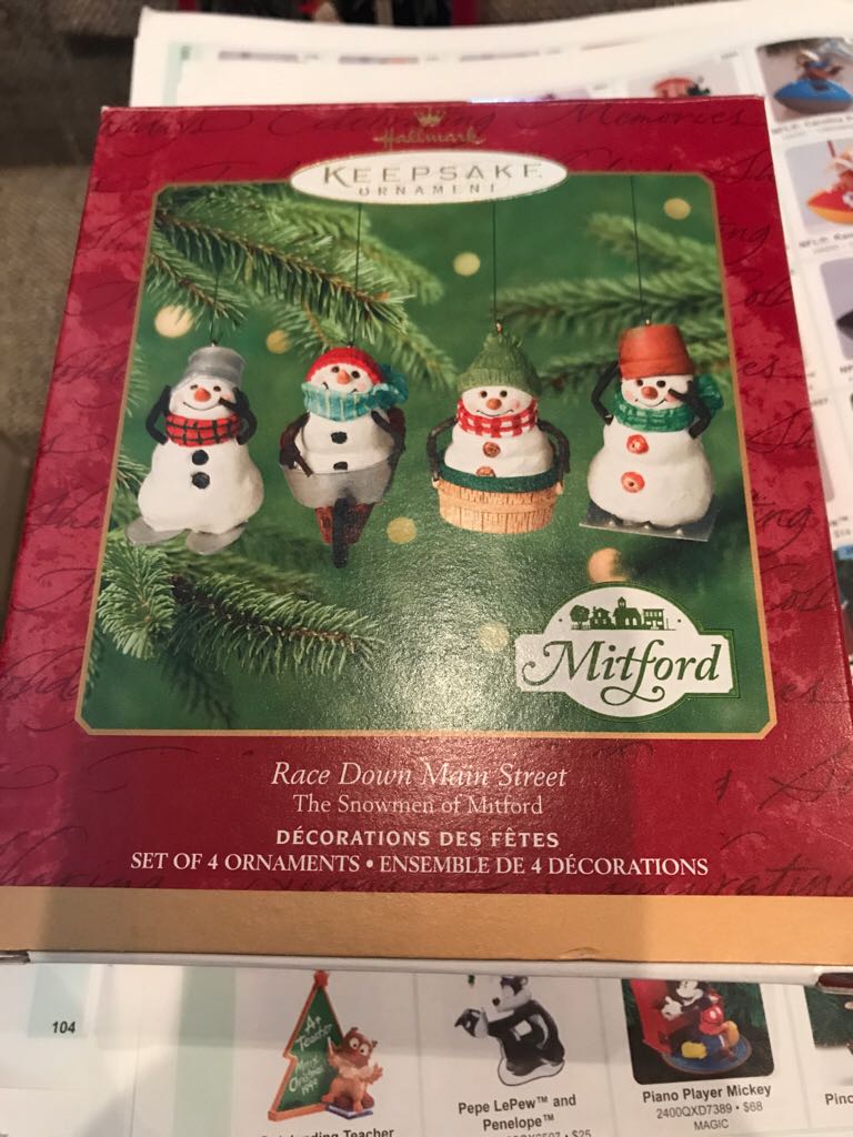 Race Down Main Street  - Snowmen Of Mitford (Snowman) ornament collectible [Barcode 015012601190] - Main Image 2