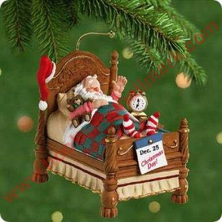 Snoozing Santa - Snoozing (Snoozing Santa) ornament collectible [Barcode 015012601275] - Main Image 2