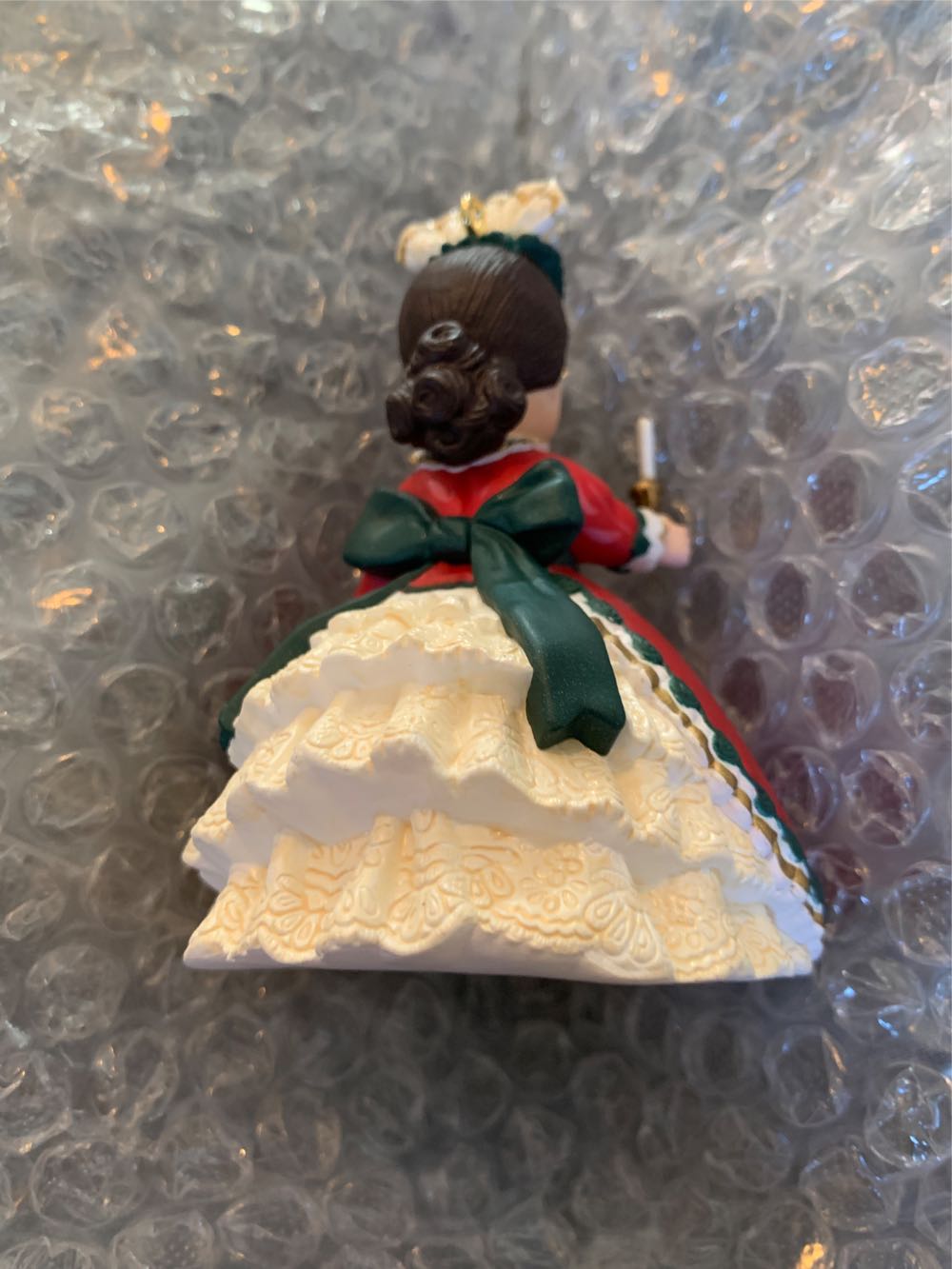 Madame Alexander Victorian Christmas #6 - Madame Alexander (Madame Alexander) ornament collectible [Barcode 015012608809] - Main Image 4