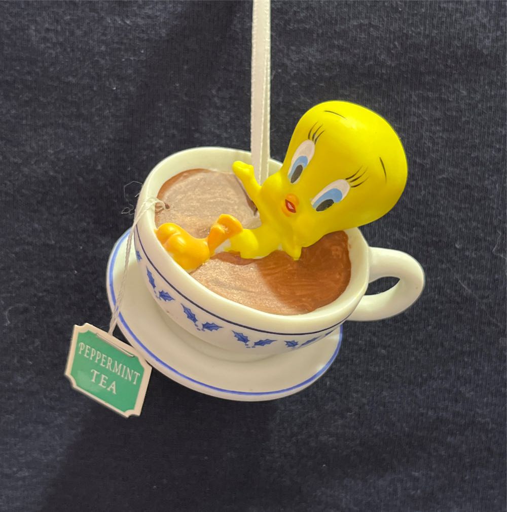 Holiday Spa - Tweety - Looney Tunes (Looney Tunes) ornament collectible [Barcode 015012629958] - Main Image 3