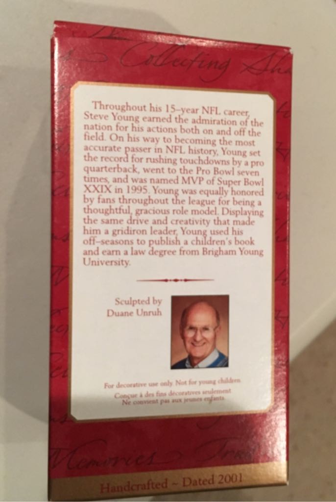 #7a Steve Young - Football Legends (Sports) ornament collectible [Barcode 015012652741] - Main Image 2