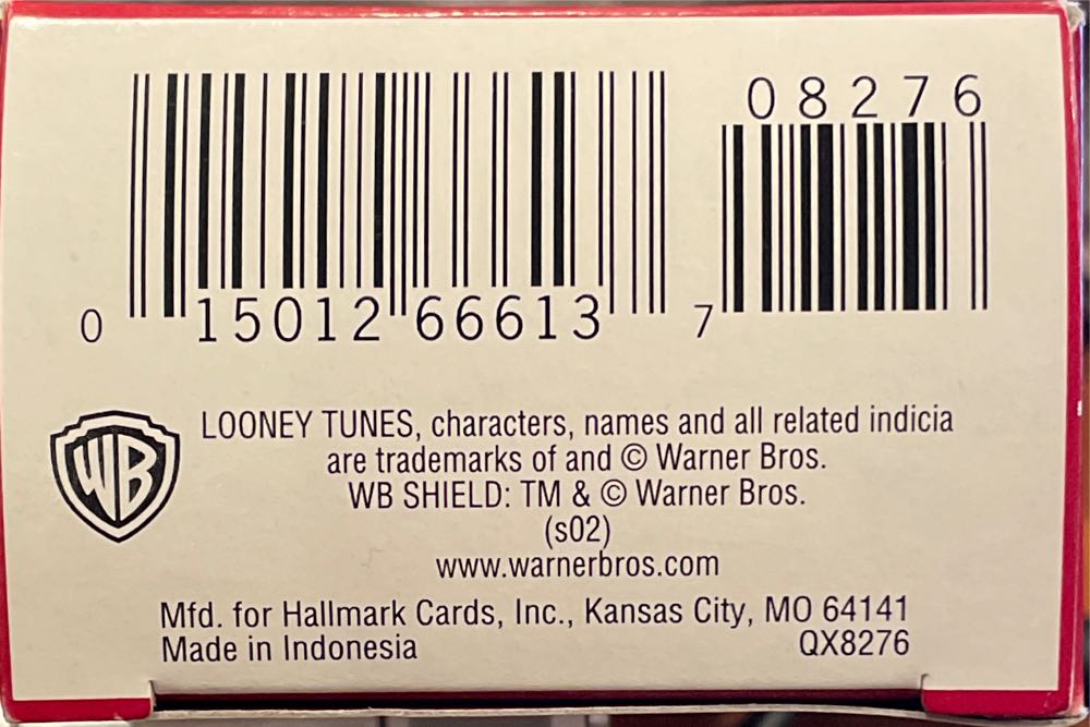 Looney Tunes: “A VERY CARROT CHRISTMAS” - Bugs Bunny - Looney Tunes (Hanging Ornament) ornament collectible [Barcode 015012666137] - Main Image 3