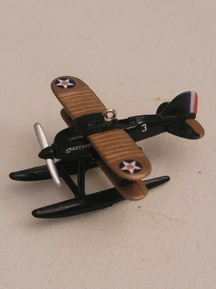 Curtiss R3C-2 Racer - Miniature Skys The Limit (Aviation) ornament collectible [Barcode 015012721874] - Main Image 3