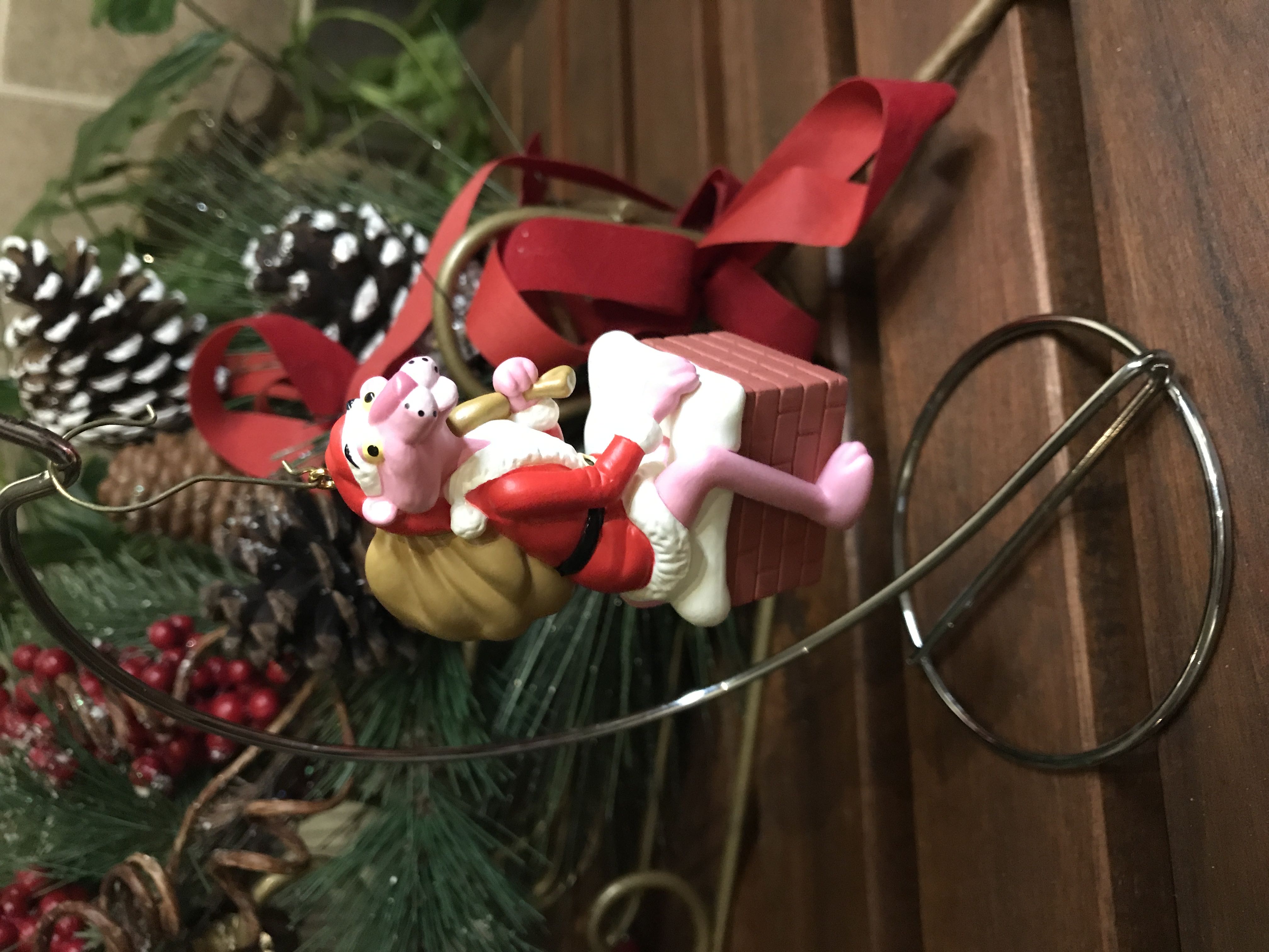 The Pink Panther - Hallmark (Movie & Television) ornament collectible [Barcode 015012088892] - Main Image 2